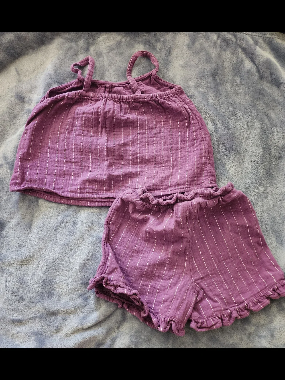 Old Navy Mauve Striped Ruffle-Hem Shorts